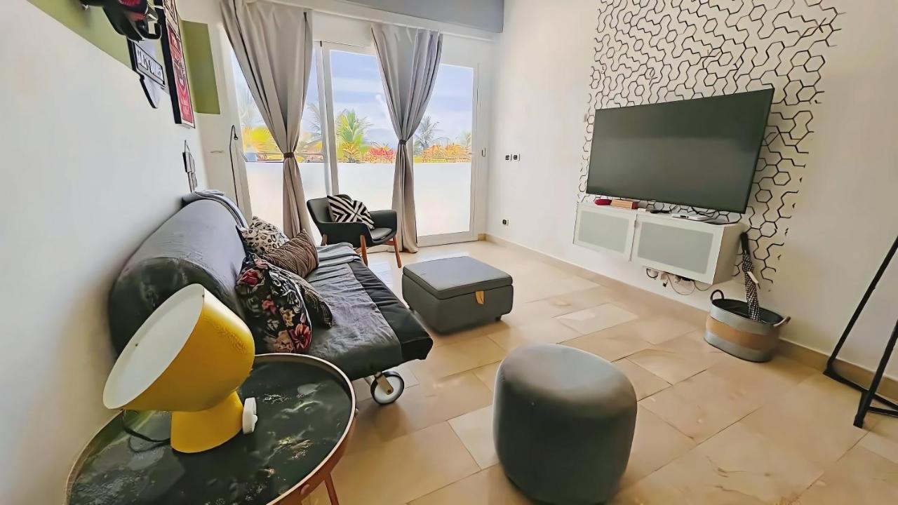 Apartamento Trendy, Airport Trans ปุนตากานา ภายนอก รูปภาพ